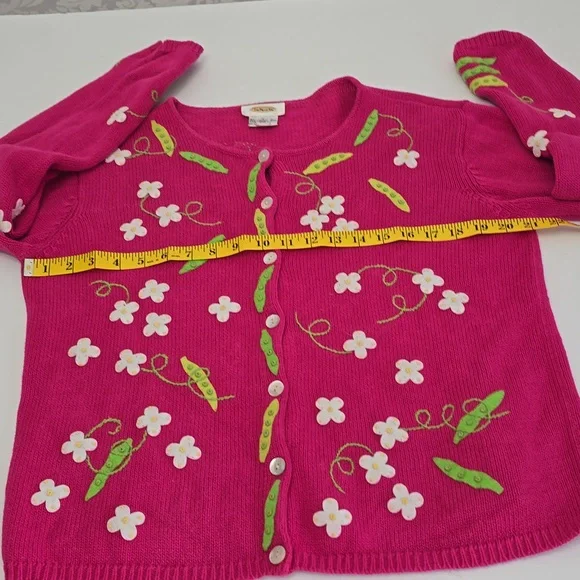 Talbots Pink Ramie Blend Cardigan Felt Sweet Peas Floral Embroidery Size Medium - Picture 10 of 13